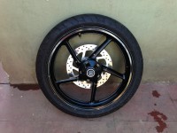 Rueda delantera completa Yamaha FZ 150!
